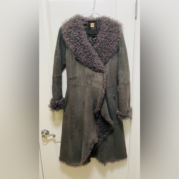 Hugo Boss Orange Shearling Lamb Leather Coat - Picture 3 of 7